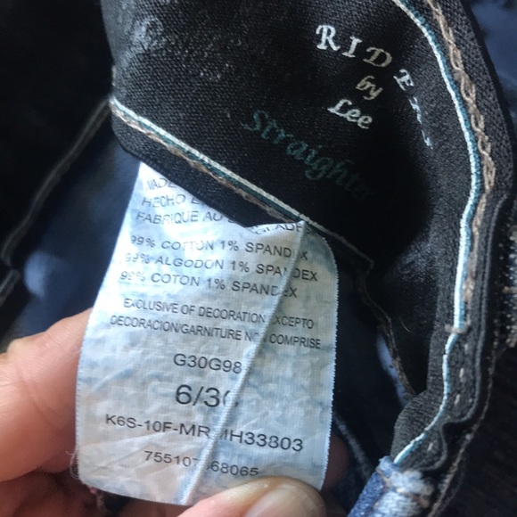 3/$30 Riders by Lee Jeans straight leg size 6 - Picture 4 of 4